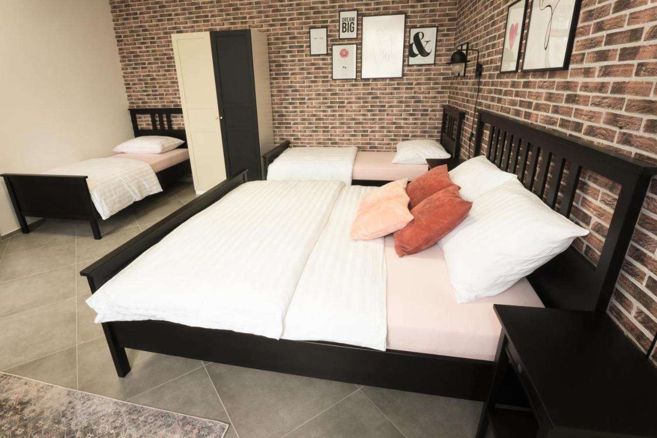 Apartments Nestl Ptuj Bagian luar foto