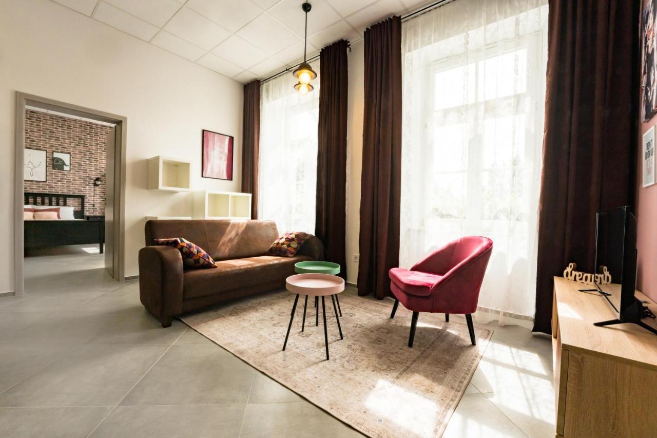 Apartments Nestl Ptuj Bagian luar foto