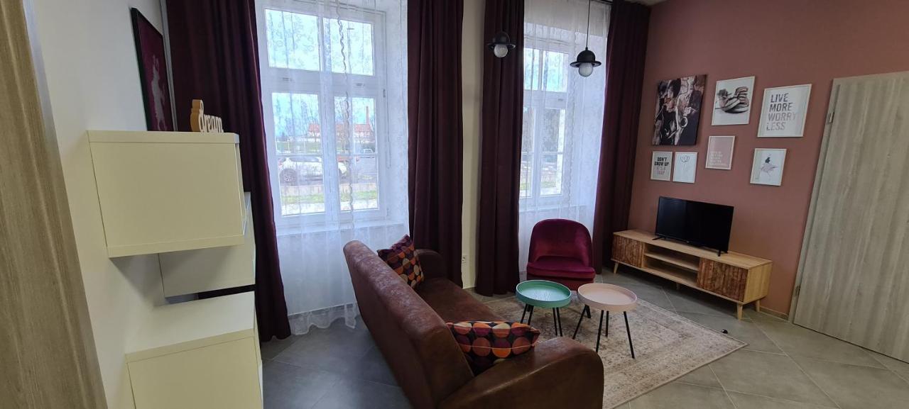 Apartments Nestl Ptuj Bagian luar foto